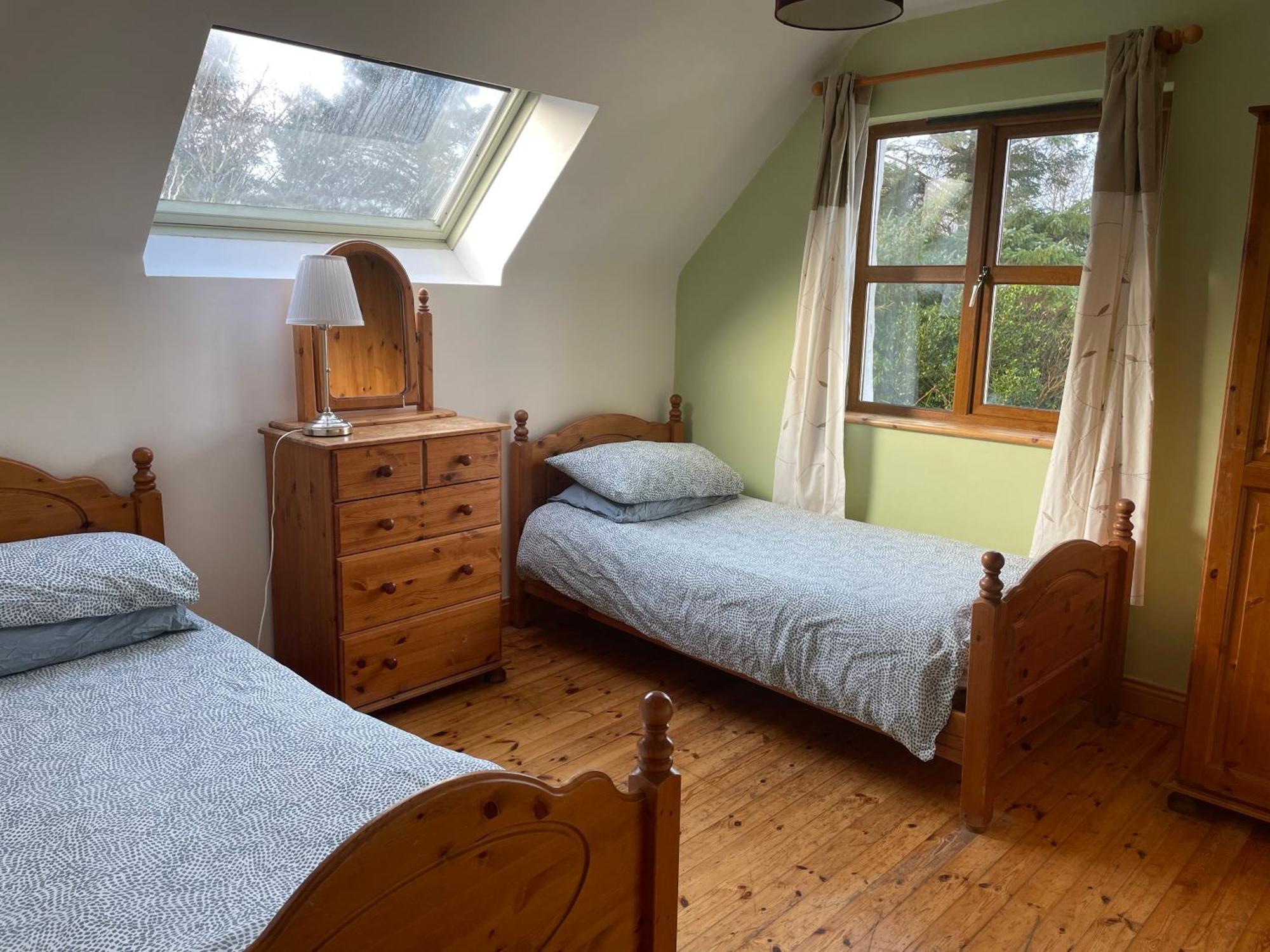 Letterfrack Farmhouse On Equestrian Farm In Letterfrack Beside Connemara National Park Tullywee Bridge Bagian luar foto